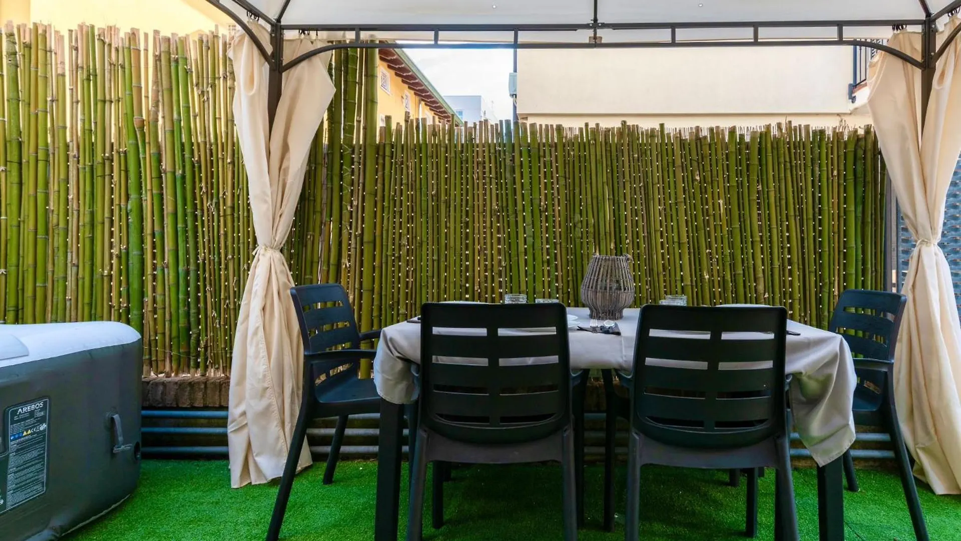 Marila Deluxe, Patio Con Idromassaggio Lägenhet Lido di Jesolo Italien